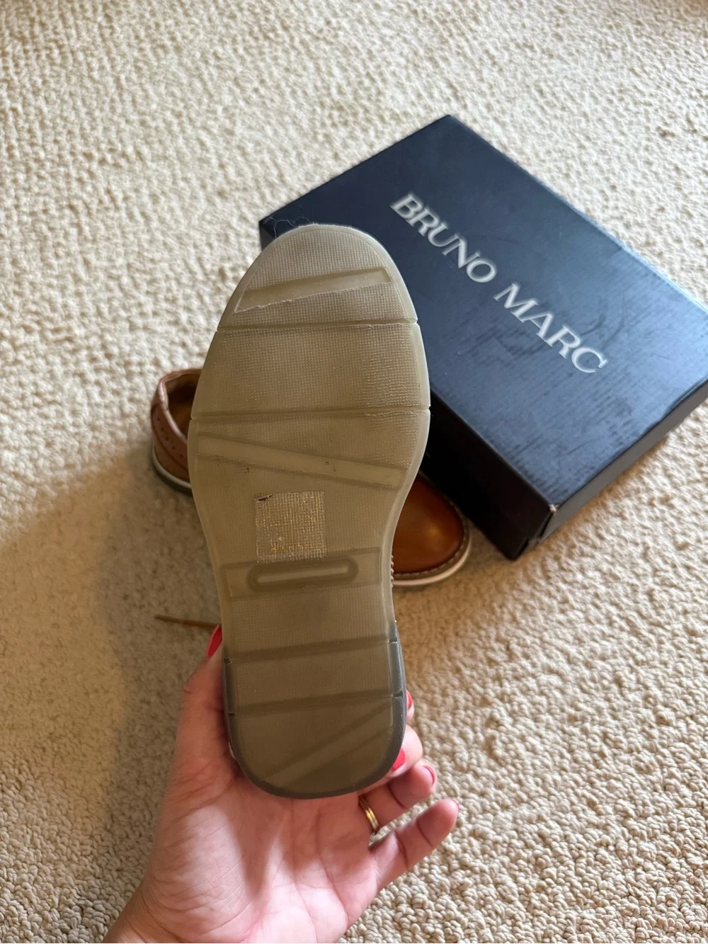 Bruno Marc classic tan